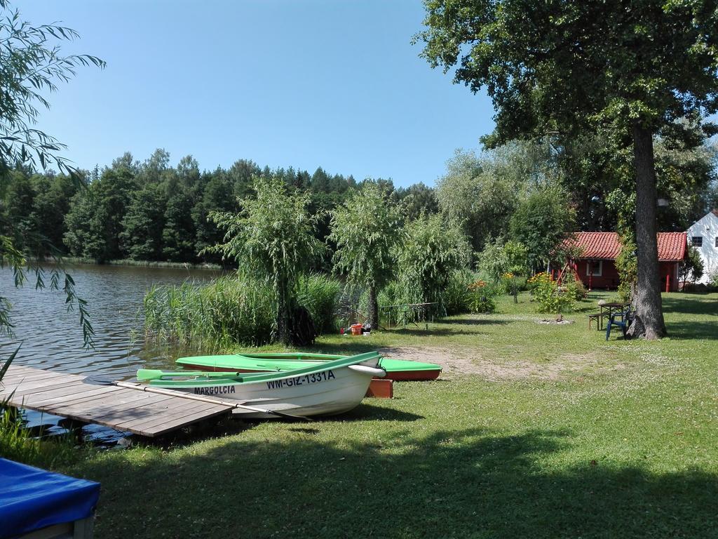 Agro-Tur Domki W Szuwarach Kuty Exteriör bild